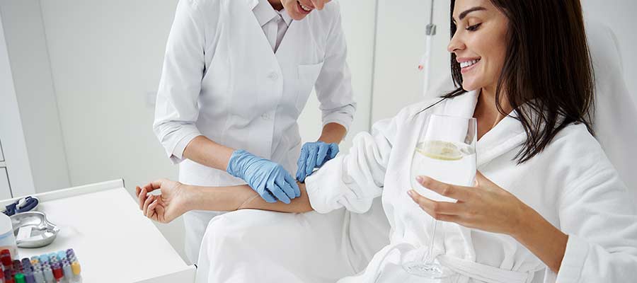 Quench IV Therapy Specialist Near Me in Wesley Chapel, FL
