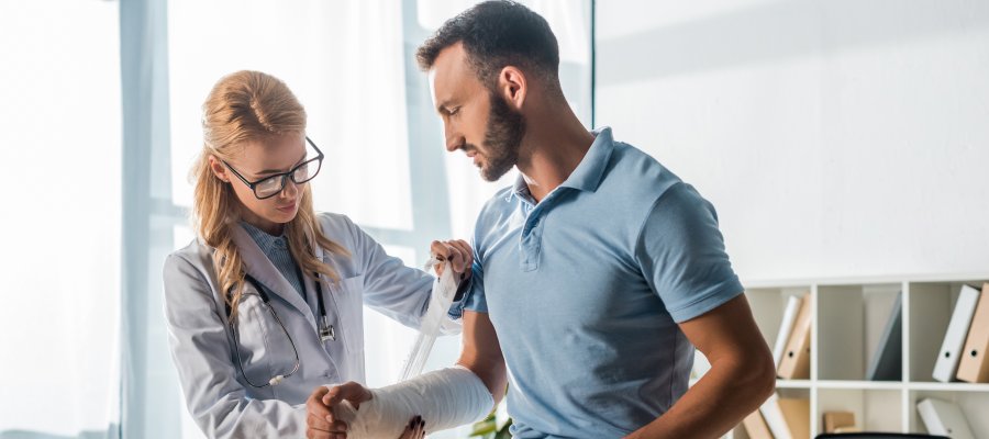 Primary Care Clinic for Minor Injury Treatments Near Me in Temple Terrace, FL